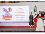 Buscan tipificar el acoso como delito grave; Gobierno presenta 'Plan Integral para la Mujer'