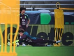 Sheinbaum pide un freno a redadas en partido de México