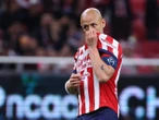 Chicharito enseña lo que hace en un día... y lo revientan