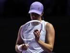 Iga Swiatek sufre dura derrota en el Masters WTA