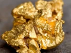 Otro robo en un museo de París; mujer huyo con pepitas gigantes de oro