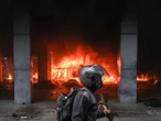 Tres muertos en un incendio provocado por manifestantes en Indonesia