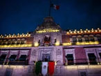 ¡Vivan las heroínas anónimas! Claudia Sheinbaum da su primer Grito desde Palacio Nacional