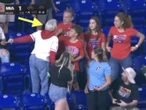 Sigue la búsqueda de 'La Karen de los Phillies', fan que arrebató pelota de home run