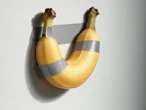 Visitante se come un plátano millonario en museo de Francia