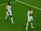 Mbappé apaga el fuego de su relación con Vinícius Jr.