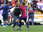 Hansi Flick ve una familia en el Barcelona campeón