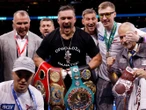 Oleksandr Usyk es campeón mundial indiscutido de peso pesado