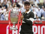 Carlos Alcaraz conquista Queen's y llegará fino a Wimbledon