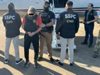 Despega avión con Hernán Bermúdez Requena en Colombia