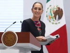Claudia Sheinbaum y sindicatos revisan política laboral