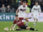 Bolonia deja a Santi Gimenez y al Milan sin Copa Italia