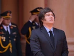 Milei homenajea a Charlie Kirk en Paraguay y rechaza moderación política