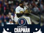 Aroldis Chapman llega a Boston con contrato de 10 MDD