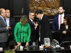 En medio de cerco policial, 'Alito' Moreno y Fernández Noroña se reencuentran tras pelea