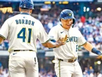 Milwaukee gana duelo de pesos pesados en Grandes Ligas