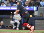 Toronto remonta frente a Cincinnati; líder en el Este