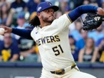 Milwaukee gana a Chicago el primer juego de la divisional de la Nacional