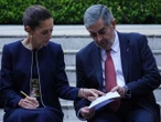 'Son rumores', Sheinbaum descarta salida de Juan Ramón de la Fuente de la SRE