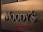 Moody's baja calificación crediticia de EU por polarización política
