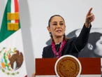Sheinbaum anuncia la firma de dos decretos en beneficio de maestros
