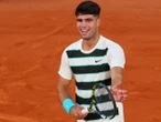 Carlos Alcaraz mantiene la sonrisa en Roland Garros