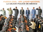 Samuel García premia a policías en NL