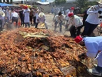 ¡En hornos gigantes! Actopan prepara barbacoa con 105 borregos