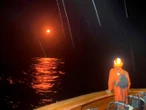 Rescatan a todos los desaparecidos tras naufragio de un barco en Indonesia