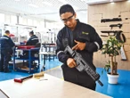 Colombia se arma a sí mismo con pistolas y municiones