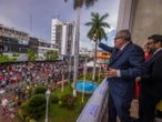 Rubén Rocha preside en Sinaloa desfile militar por el 215 aniversario de la Independencia