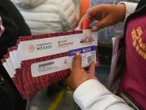 Pensión Bienestar reduce edad apoyo económico 