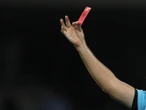 ¡Le sacan la roja a los violentos! Piden cárcel para el que agreda a un árbitro