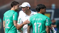 Abel ensaia estratégia ofensiva em treino do Palmeiras para estreia no Mundial de Clubes