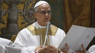 Papa Leão XIV lamenta declínio da fé e pede que a Igreja seja um farol em sua primeira missa após conclave