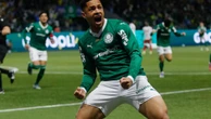 Vitor Roque trabalha parte mental para se firmar no Palmeiras: ‘Psicóloga tem ajudado muito’