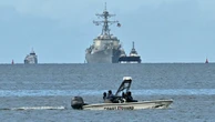 Navio de guerra dos EUA chega a Trinidad e Tobago, em frente à Venezuela