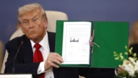 Trump assina com líderes de Egito, Turquia e Catar o acordo que põe fim à guerra em Gaza