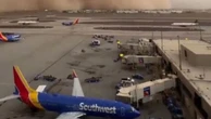 Tempestade de areia nos EUA ‘engole aeroporto’, faz voos serem suspensos e deixa moradores sem energia