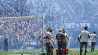 Torcedores do Corinthians lotam a arena em treino aberto pré-clássico e celebram ‘primeiro gol’ de Memphis Depay