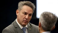 Líder da oposição elogia voto de Fux e cutuca Moraes: ‘Enquanto uns citam Mickey e Pateta, outros citam juristas’