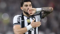 Alex Telles faz previsão para Botafogo e Palmeiras no Mundial: ‘Jogo histórico’