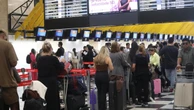 Passageiros relatam atrasos em voos no Aeroporto de Florianópolis