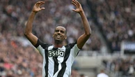 Ex-jogador dá ‘conselhos’ a Isak: ‘Tem que sabotar os treinos do Newcastle’