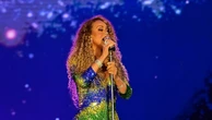 Amazônia Live começa nesta quarta com Mariah Carey em palco flutuante em formato de vitória-régia.