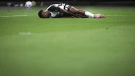 Vitinho passa por cirurgia no joelho e desfalca o Corinthians por tempo indeterminado