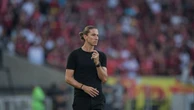 Filipe Luís detona Pedro e explica corte contra o São Paulo: ‘Atitude lamentável, beirou o ridículo’