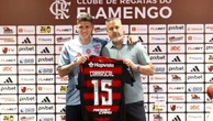 Carrascal revela sonho antigo ao vestir a camisa do Flamengo: ‘Melhor decisão’