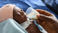 Risco de morte infantil é 13 vezes maior em países pobres, aponta OMS