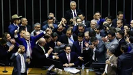 Motta dá aval para avanço de processos contra deputados que participaram de motim no plenário da Câmara